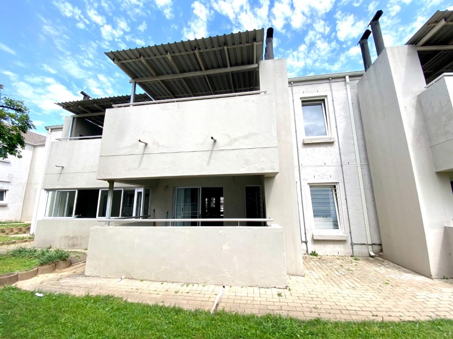 1 Bedroom Property for Sale in Klein Drakenstein Western Cape
